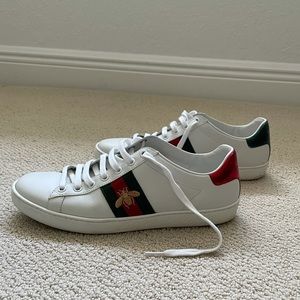 Gucci Ace Bee Embroidered Sneakers